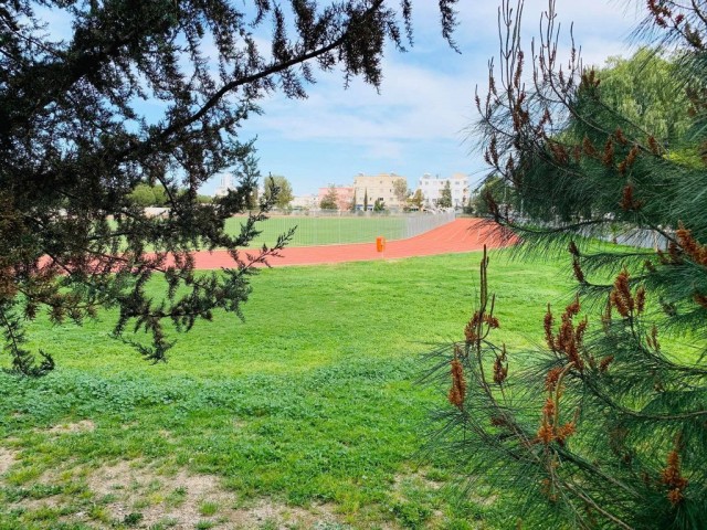 Eben Kaufen in Yenişehir, Nikosia