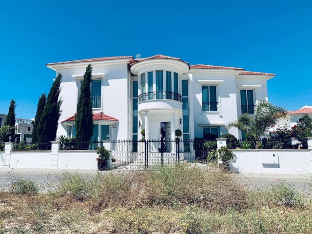 Villa For Sale in Yenikent, Nicosia