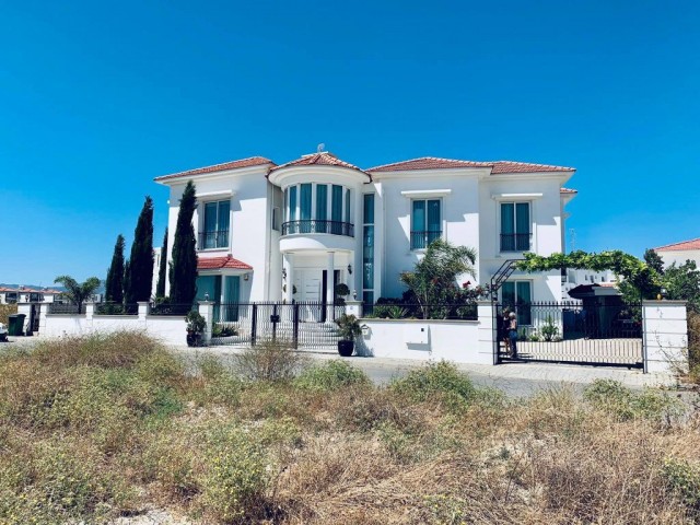 Villa For Sale in Yenikent, Nicosia