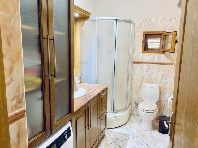 Detached House For Sale in Alayköy, Nicosia