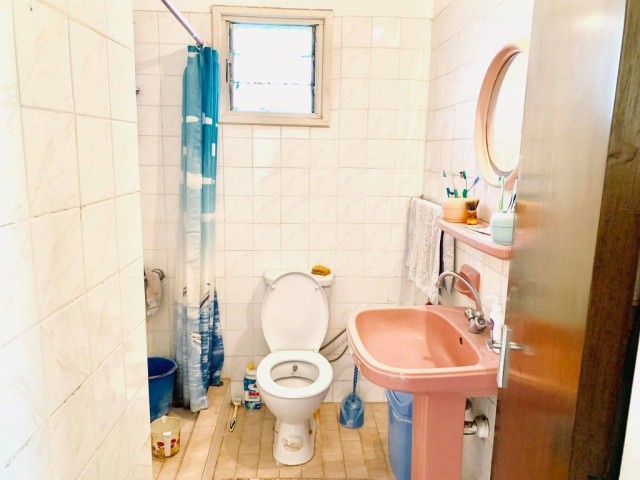 Flat For Sale in Küçük Kaymaklı, Nicosia