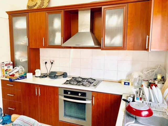 Flat For Sale in Küçük Kaymaklı, Nicosia