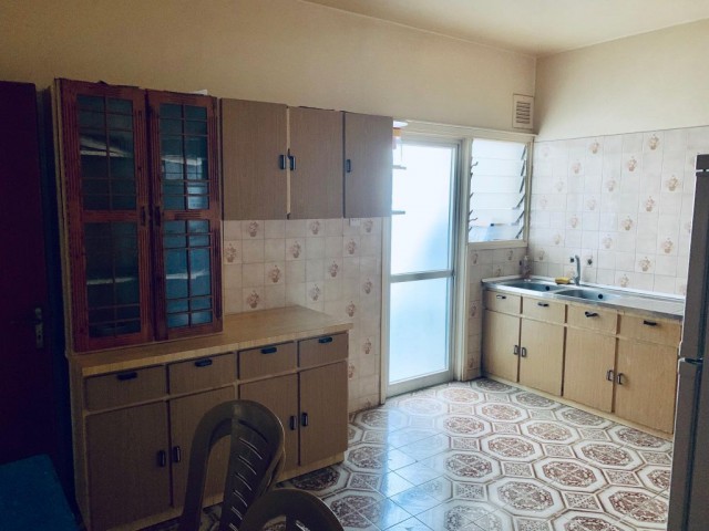 Flat To Rent in Ortaköy, Nicosia