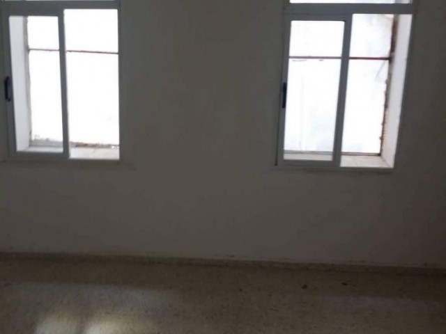 Detached House For Sale in Değirmenlik, Nicosia