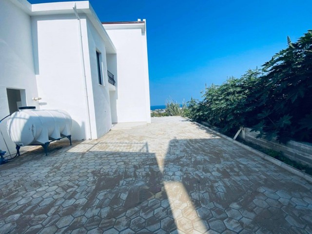 Villa For Sale in Çatalköy, Kyrenia