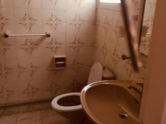 Flat To Rent in Köşklüçiftlik, Nicosia