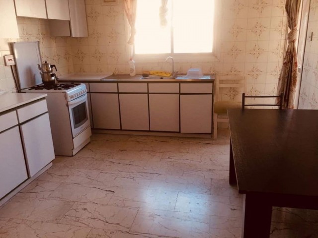 Flat To Rent in Köşklüçiftlik, Nicosia