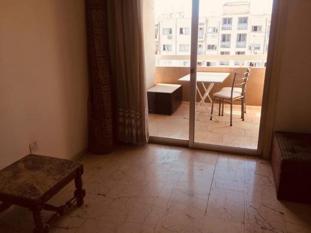 Flat To Rent in Köşklüçiftlik, Nicosia