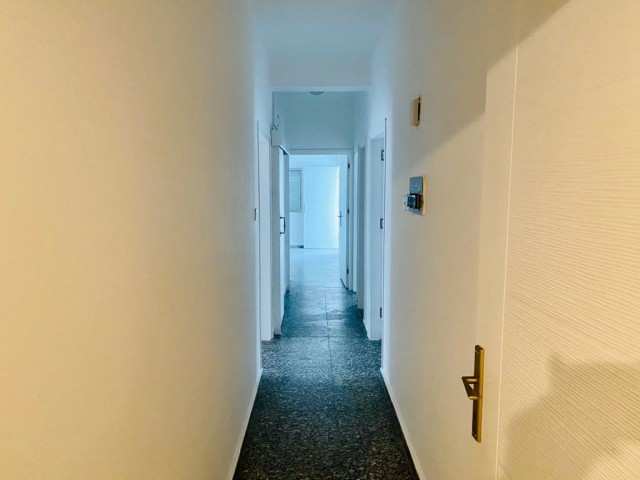 Flat To Rent in Küçük Kaymaklı, Nicosia