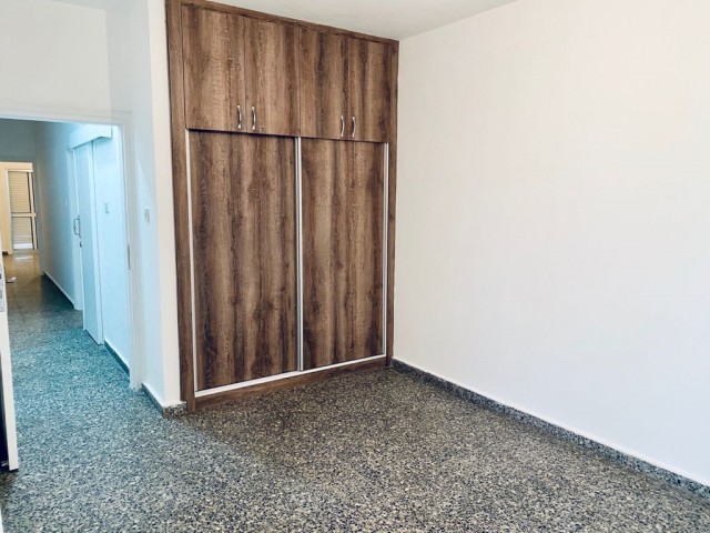 Flat To Rent in Küçük Kaymaklı, Nicosia