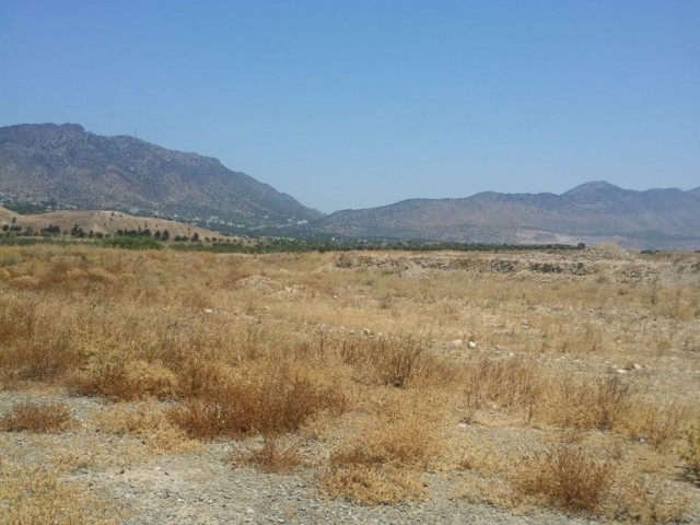 Residential Zoned Plot For Sale in Beşparmak, Kyrenia