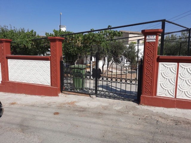 Detached House For Sale in Meriç, Nicosia