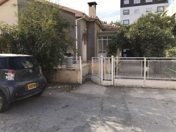 Residential Zoned Plot For Sale in Küçük Kaymaklı, Nicosia