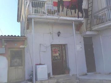 Einfamilienhaus Kaufen in Lefkoşa Surlariçi, Nikosia