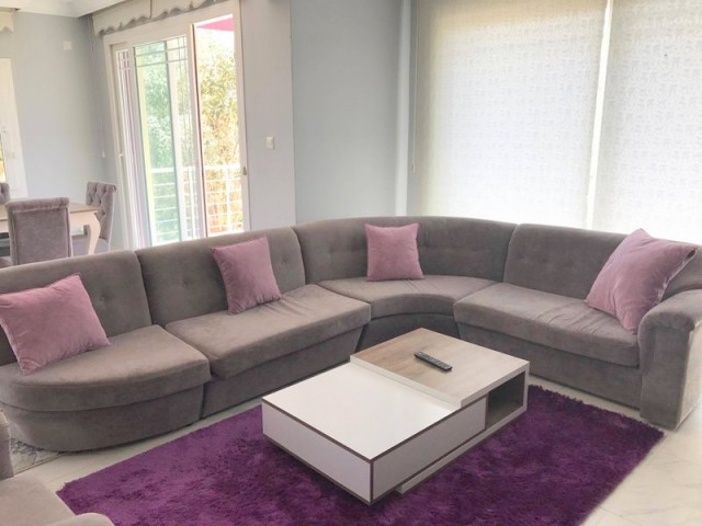 Flat For Sale in Küçük Kaymaklı, Nicosia