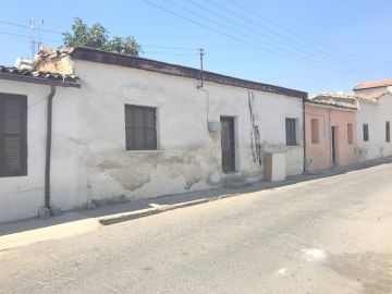 THE OLD TURKISH HOUSE WITHIN THE WALLS OF NICOSIA ** 