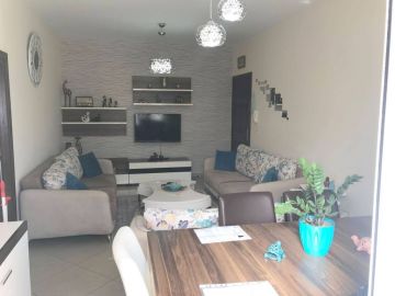 GÖNYELİDE SATILIK DAİRE 