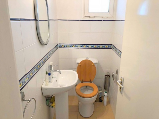 Penthouse For Sale in Köşklüçiftlik, Nicosia