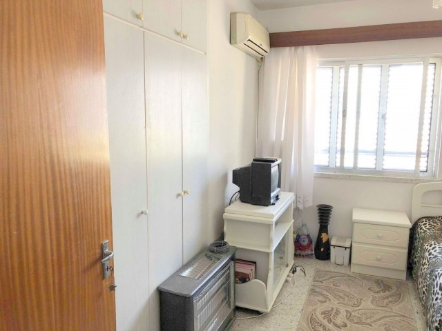 ORTAKÖYDE SATILIK DAİRE 