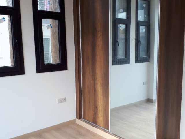 2+1 flat for sale in Nicosia Küçük Kaymaklı