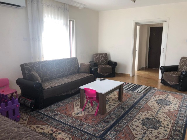 4+1 flat for sale in Nicosia Nalbantoğlu