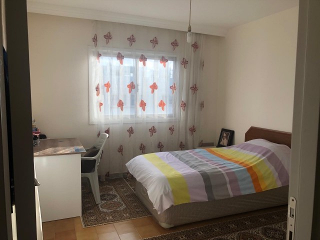 4+1 flat for sale in Nicosia Nalbantoğlu