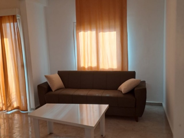 Newly furnished luxury 2+1 flat in the center of Gönyeli