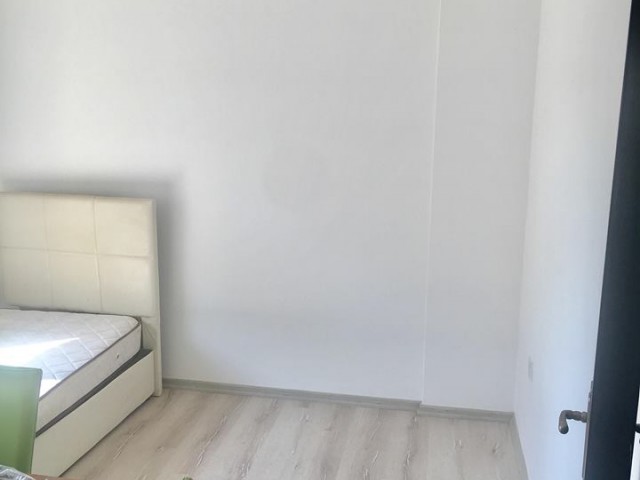 MAĞUSA ŞEHİR MERKEZİNDE SATILIK 2+1 DAİRE 