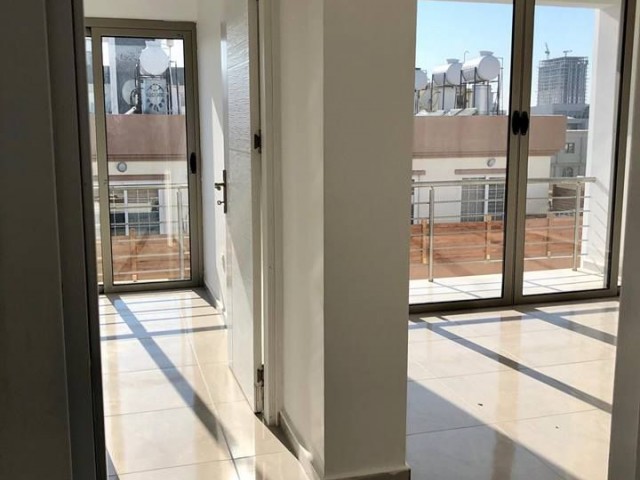 MAĞUSA MERKEZDE SATILIK 2+1 SIFIR LÜKS DAİRE  