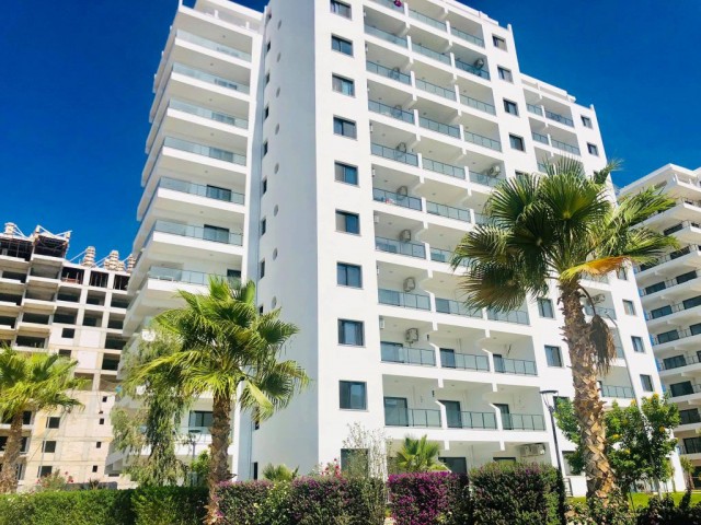 İSKELE LONG BEACH'TE DENİZ MANZARALI SATILIK 1+1 LÜKS DAİRE 