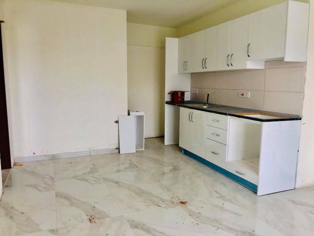 MAĞUSA'DA SATILIK 2+1 SIFIR DAİRE 