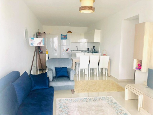 1+1 APARTMENT FOR SALE IN PIER LONG BEACH WITHIN WALKING DISTANCE OF THE SEA ** 