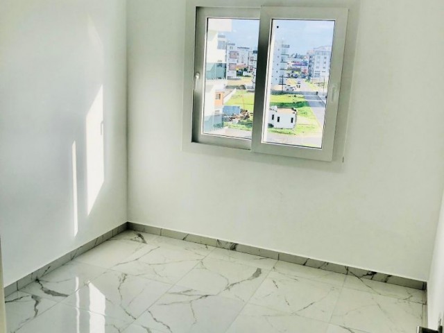 2+1 ZERO LUXURIOUS FLAT FOR SALE IN CITY MALL SHOPPING AREA ** 