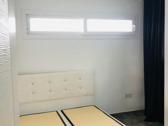 MAĞUSA ŞEHİR MERKEZİNDE SATILIK 2+1 DAİRE 