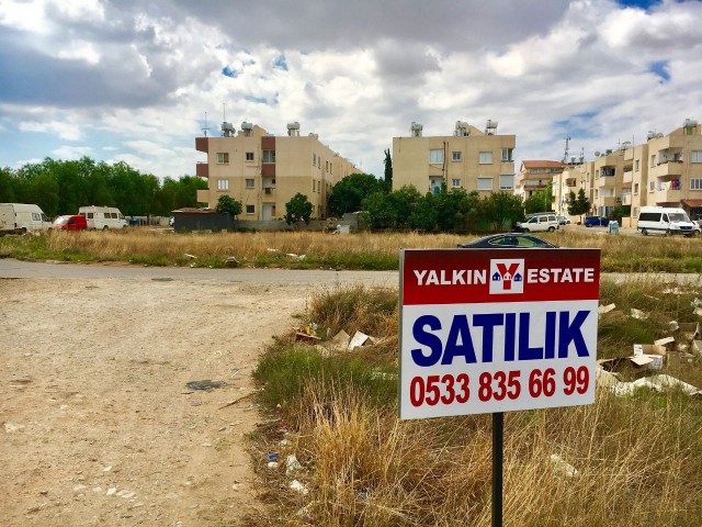 GRUNDSTÜCK ZUM VERKAUF GEEIGNET FÜR DEN BAU VON WOHNUNGEN IM STADTZENTRUM VON FAMAGUSTA ** 