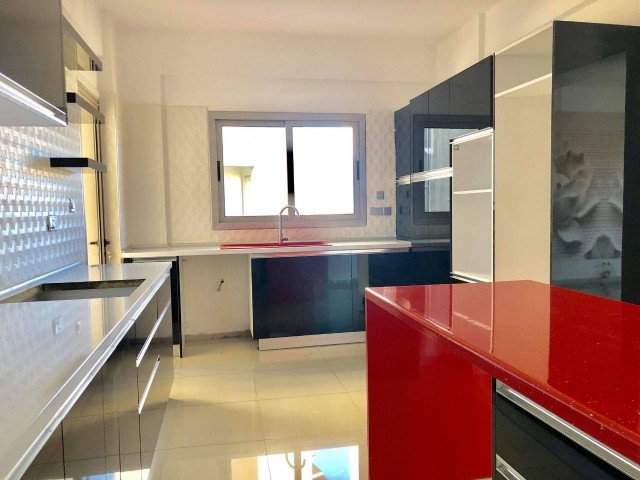 Flat For Sale in Yeni Boğaziçi, Famagusta