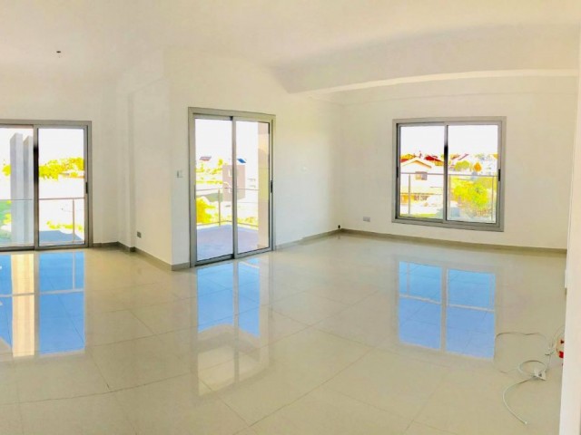 Flat For Sale in Yeni Boğaziçi, Famagusta