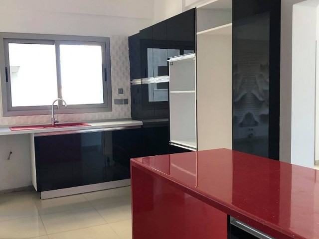 Flat For Sale in Yeni Boğaziçi, Famagusta