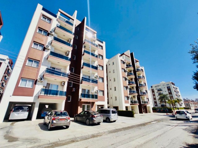 İSKELE LONG BEACH'TE DENİZE YÜRÜME MESAFESİNDE SATILIK 1+1 SIFIR DAİRE