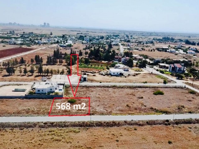 TURKISH KOÇANLI LAND FOR SALE IN KUZUCUK, SUITABLE FOR VILLA CONSTRUCTION WITH A LARGE GARDEN