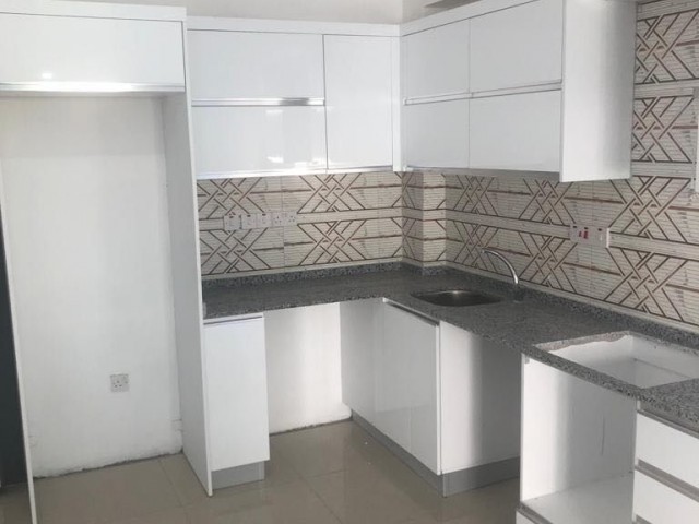 MAĞUSA DUMLUPINAR BÖLGESİNDE SATILIK 2+1 SIFIR DAİRE 