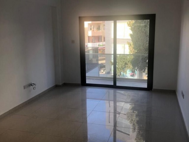 2+1 NEUE WOHNUNG ZUM VERKAUF IN FAMAGUSTA DUMLUPINAR