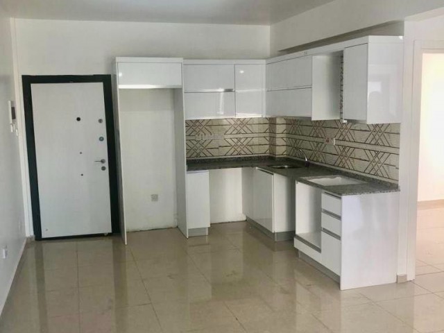 MAĞUSA DUMLUPINAR BÖLGESİNDE SATILIK 2+1 SIFIR DAİRE 