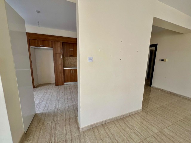 3+1 UNFURNISHED FLAT FOR RENT IN GÜLSEREN