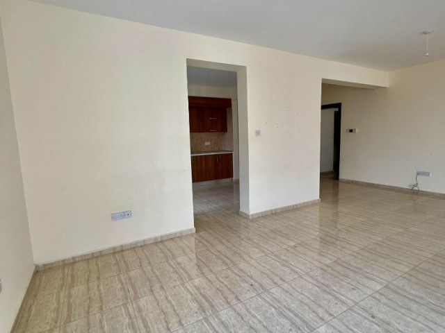 3+1 UNFURNISHED FLAT FOR RENT IN GÜLSEREN