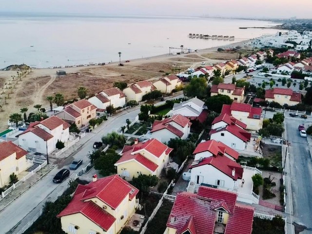 5+1 DUPLEX VILLA FOR SALE IN İSKELE BOGAZ, WALKING DISTANCE TO THE SEA