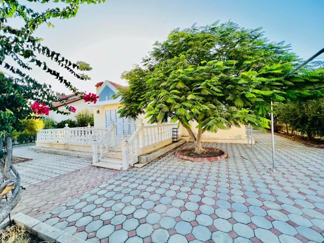 5+1 DUPLEX VILLA FOR SALE IN İSKELE BOGAZ, WALKING DISTANCE TO THE SEA