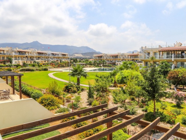 2-Bedroom + landscaped garden + beachfront + pool + gym + 1kat apartment for sale in Tatlısu ** 