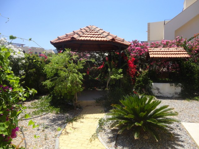 Villa For Sale in Bahçeli, Kyrenia