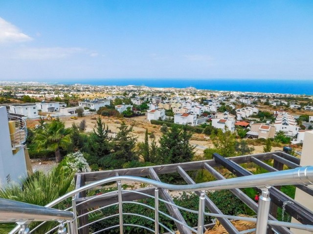 Penthouse For Sale in Çatalköy, Kyrenia